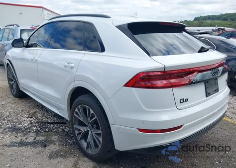 2022 Audi Q8 Premium 55 Tfsi Quattro Tiptronic z USA, uszkodzony, nr VIN WA1AVBF12ND033710